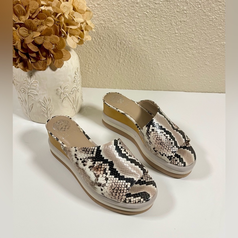 Vince Camuto Women's Pendrea Platform Slide Wedge Sandal Size 7 1/2